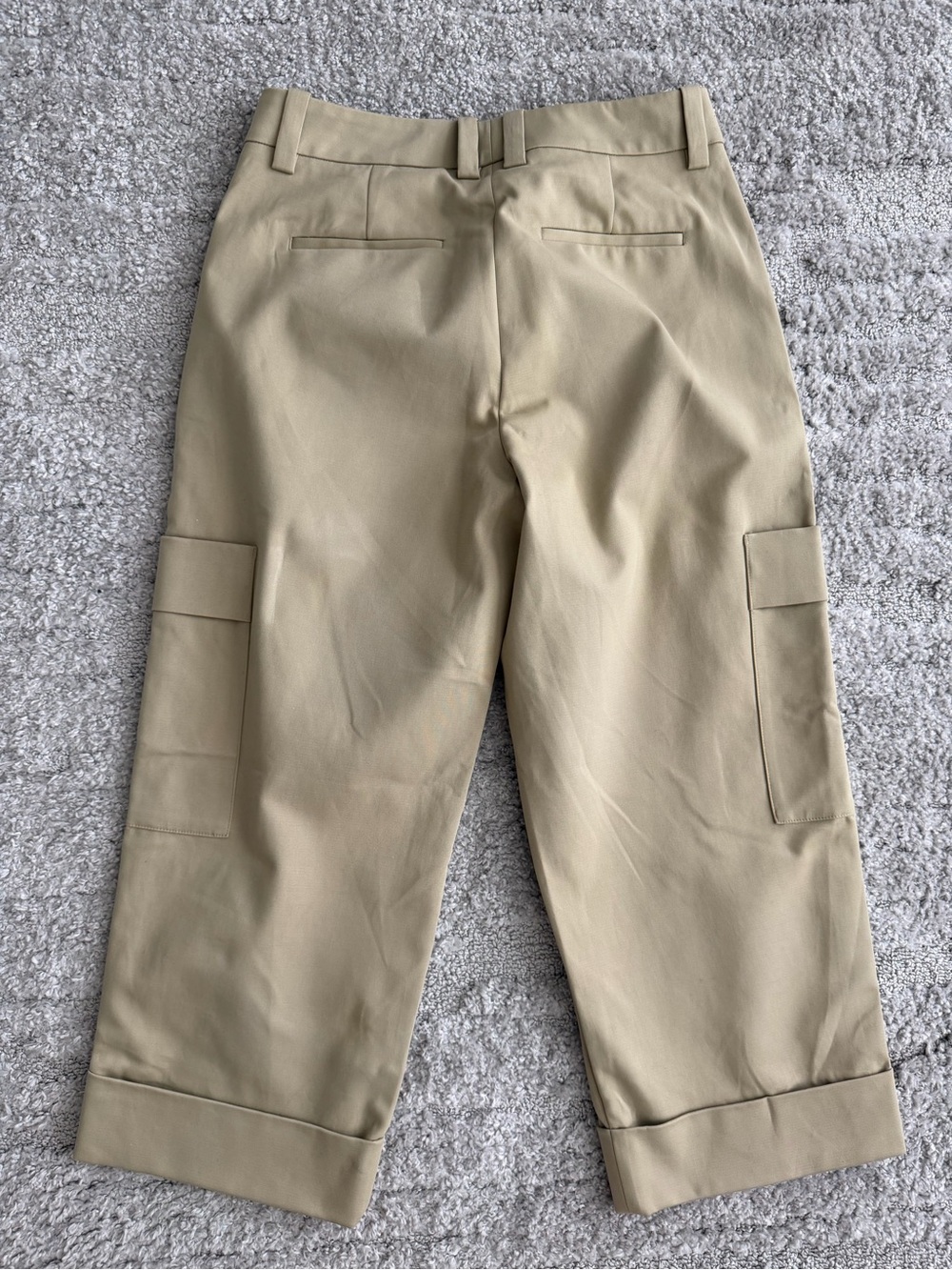 NWT Vince Size 10 Cropped Cargo Pants - Picture 4 of 8